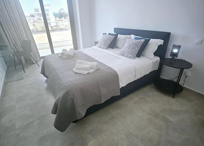 One Bedroom Apartment, Universal Residences Apartmán