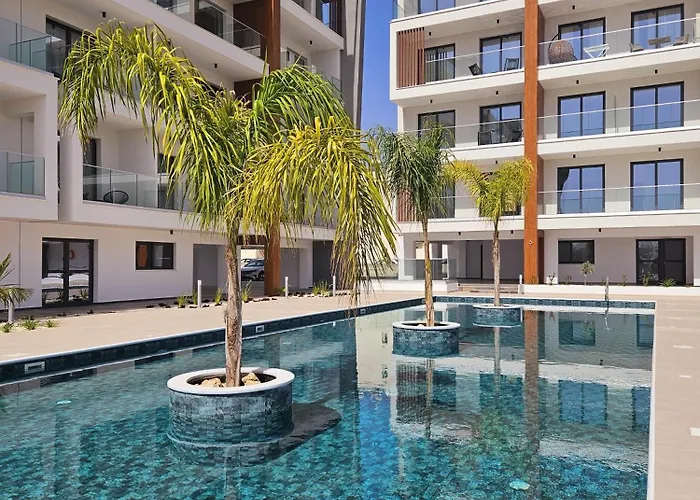 アパート One Bedroom Apartment, Universal Residences パ フォス