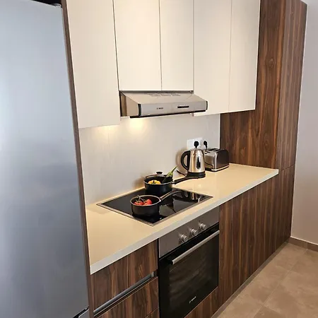 One Bedroom Apartment, Universal Residences Apartment